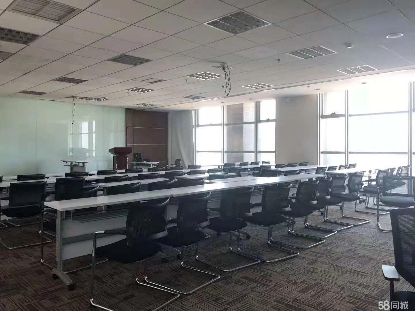 方恒国际中心 1500平米办公室 