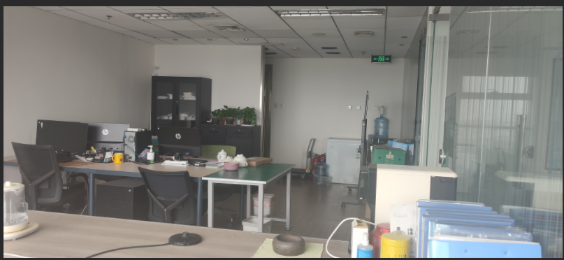 方恒国际中心 150平米办公室 